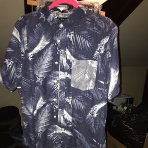 Forever 21 short sleeve button down size XL
